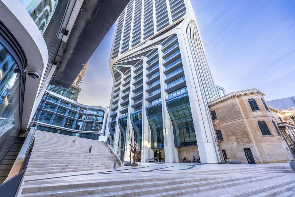 Apartment Luxury With Common Skypool In The Prestigious Mercury Tower By Sf Homes Saint Julian's